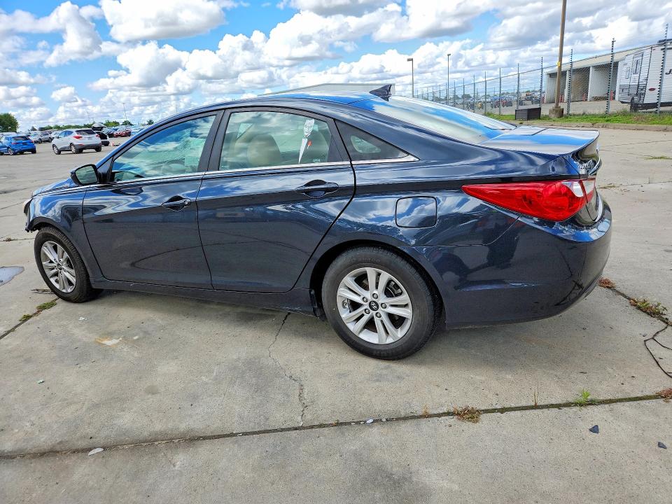 50953496 :رقم المزاد ، 5NPEB4AC6DH538274 vin ، 2013 Hyundai Sonata مزاد بيع