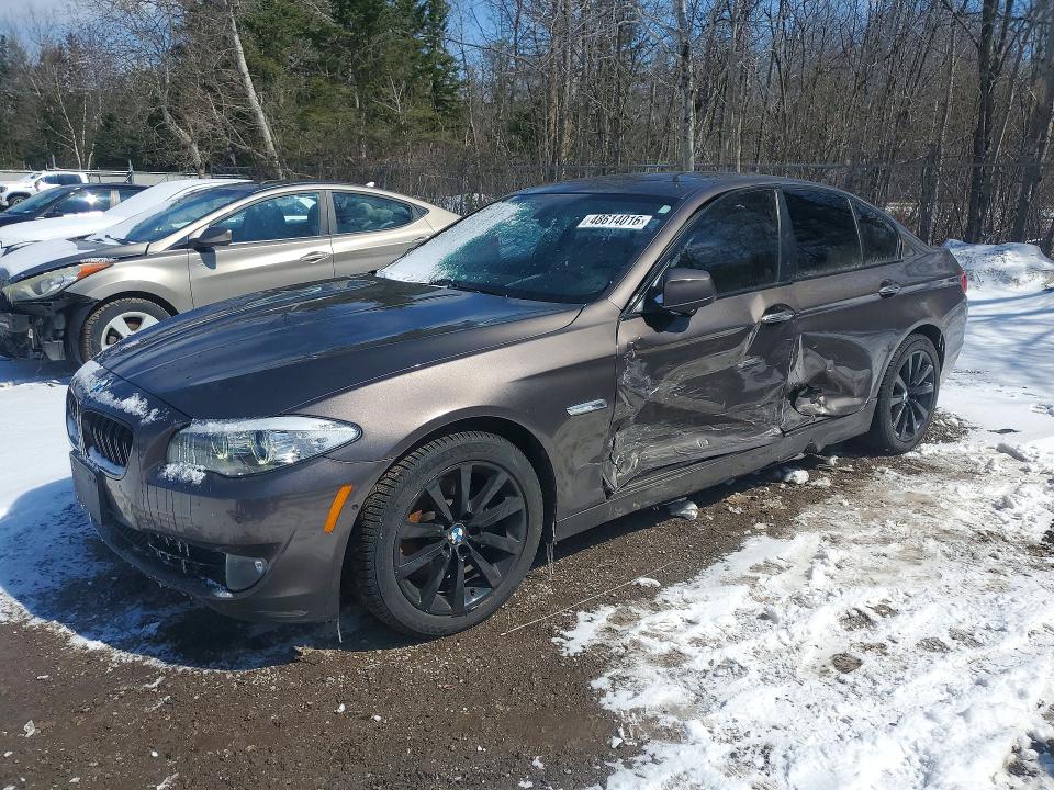 2013 Bmw 528 მანქანა იყიდება აუქციონზე, vin: WBAXH5C54DDW14069, აუქციონის ნომერი: 48614016