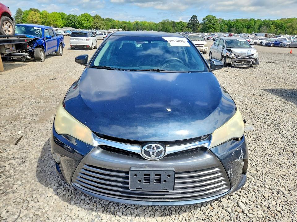 49590876 :رقم المزاد ، 4T4BF1FK4GR536704 vin ، 2016 Toyota Camry مزاد بيع