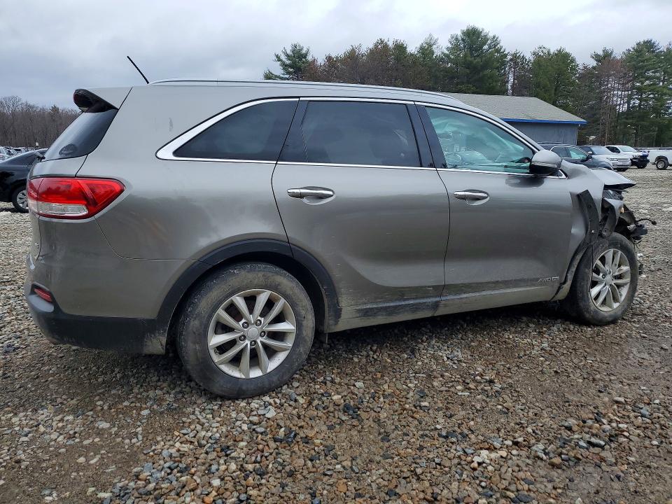48352446 :رقم المزاد ، 5XYPGDA58JG375707 vin ، 2018 Kia Sorento مزاد بيع