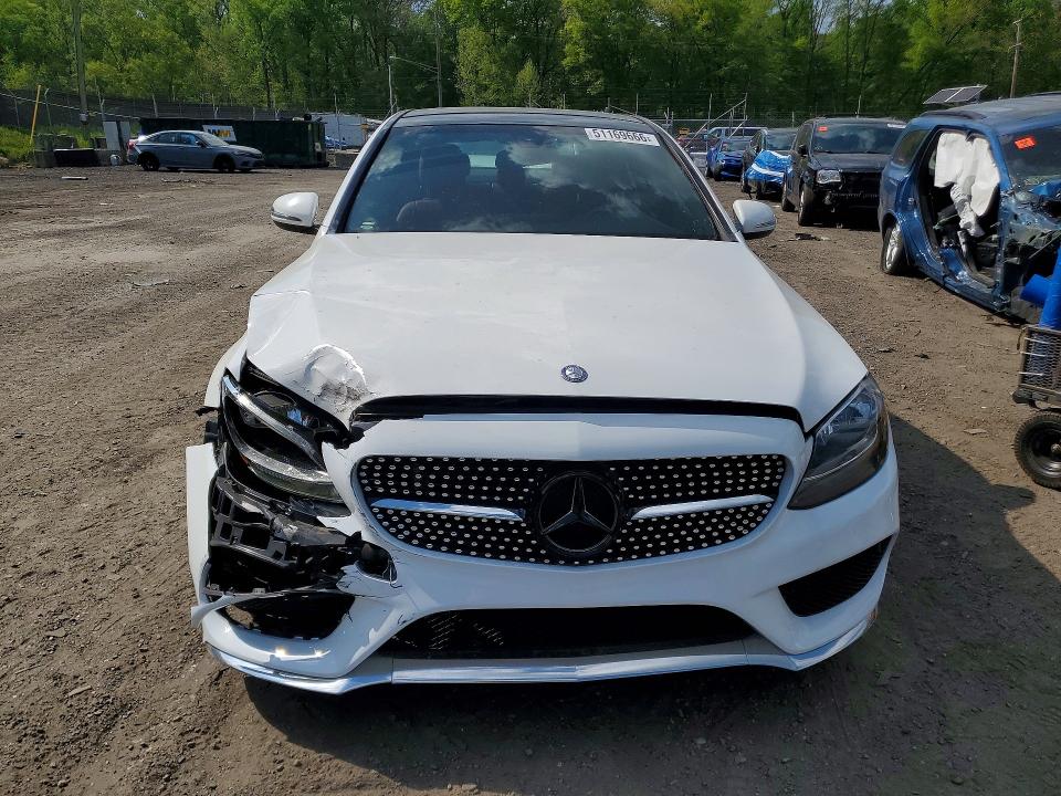 51169666 :رقم المزاد ، 55SWF4JB9HU219339 vin ، 2017 Mercedes-benz C مزاد بيع