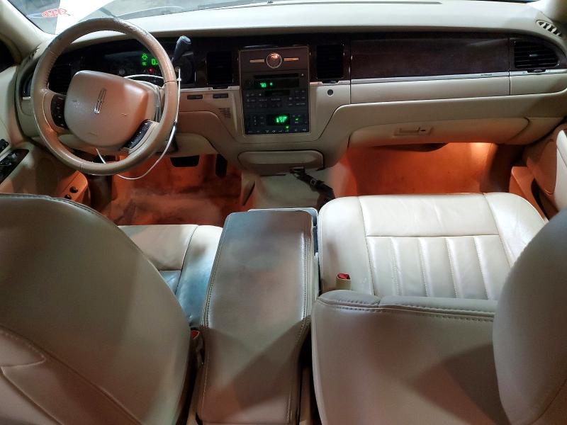 Продажа на аукционе авто 2006 Lincoln Town Car, vin: 1LNHM81V86Y644366, номер лота: 51885976