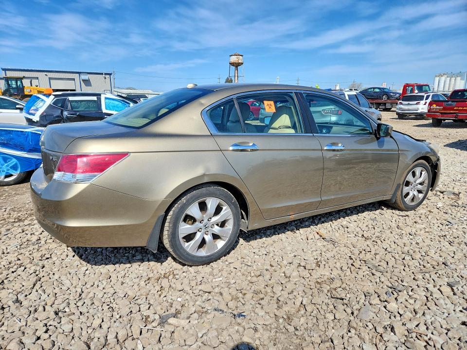 50518836 :رقم المزاد ، 1HGCP36828A054186 vin ، 2008 Honda Accord مزاد بيع