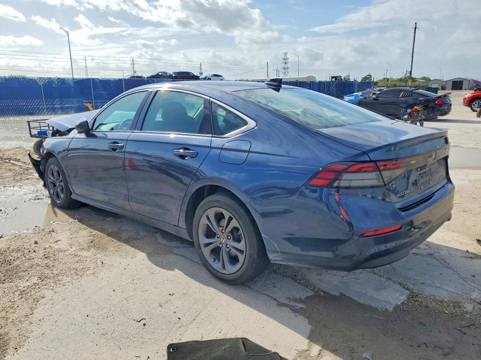 50601066 :رقم المزاد ، 1HGCY1F36RA064565 vin ، 2024 Honda Accord مزاد بيع