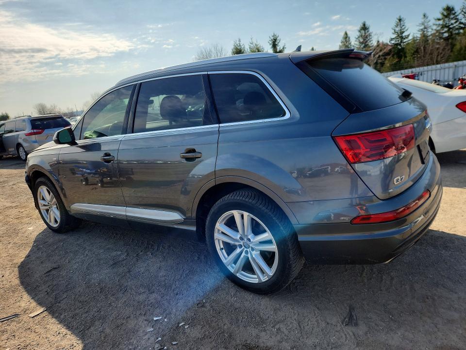 Продажа на аукционе авто 2017 Audi Q7, vin: WA1WAAF74HD010790, номер лота: 50322116