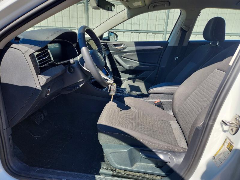 Продажа на аукционе авто 2025 Volkswagen Jetta, vin: 3VW5X7BU3SM043853, номер лота: 48905376