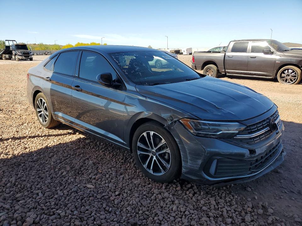 Продажа на аукционе авто 2024 Volkswagen Jetta, vin: 3VWBM7BU2RM051948, номер лота: 48786066