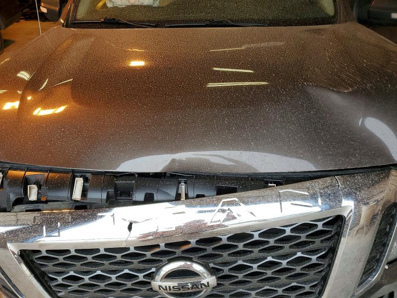 2017 Nissan Titan მანქანა იყიდება აუქციონზე, vin: 1N6AA1EK3HN530993, აუქციონის ნომერი: 51821316
