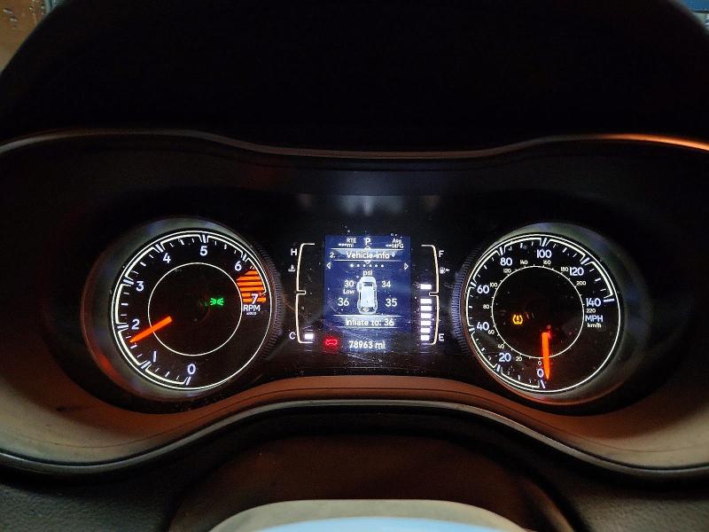 50711046 :رقم المزاد ، 1C4PJMCB4KD386546 vin ، 2019 Jeep Cherokee مزاد بيع