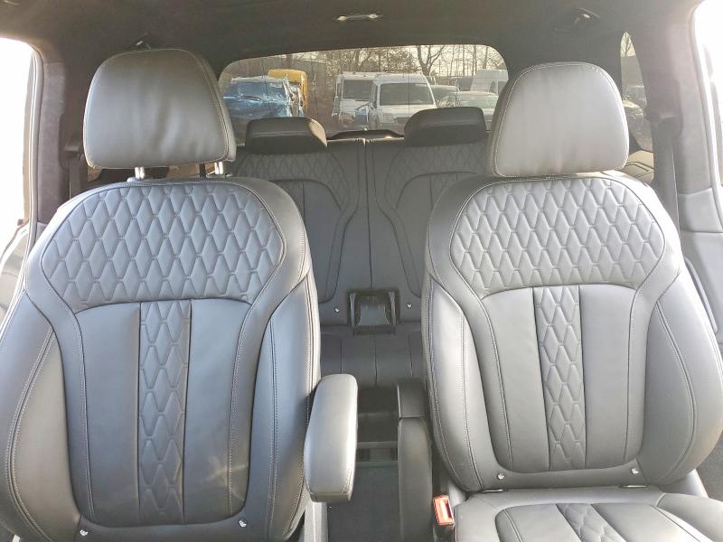 48644146 :رقم المزاد ، 5UXCX6C05N9M60392 vin ، 2022 Bmw X7 مزاد بيع