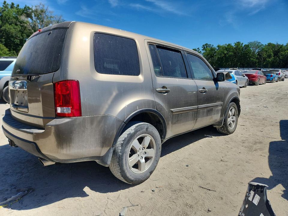 50098386 :رقم المزاد ، 5FNYF3H54BB022719 vin ، 2011 Honda Pilot مزاد بيع