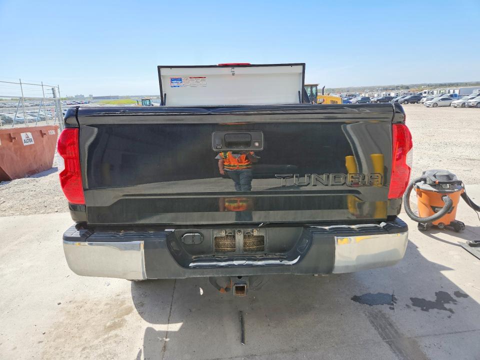 Aukcja sprzedaży 2018 Toyota Tundra, vin: 5TFRM5F1XJX127498, numer aukcji: 50412966