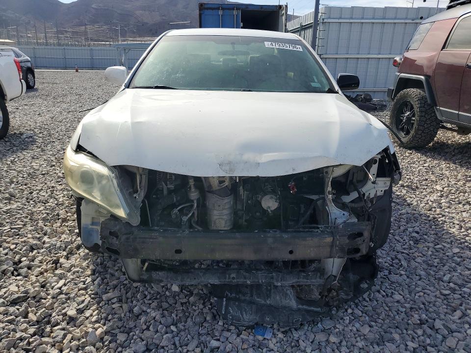 2010 Toyota Camry მანქანა იყიდება აუქციონზე, vin: 4T1BF3EK3AU563276, აუქციონის ნომერი: 47935796