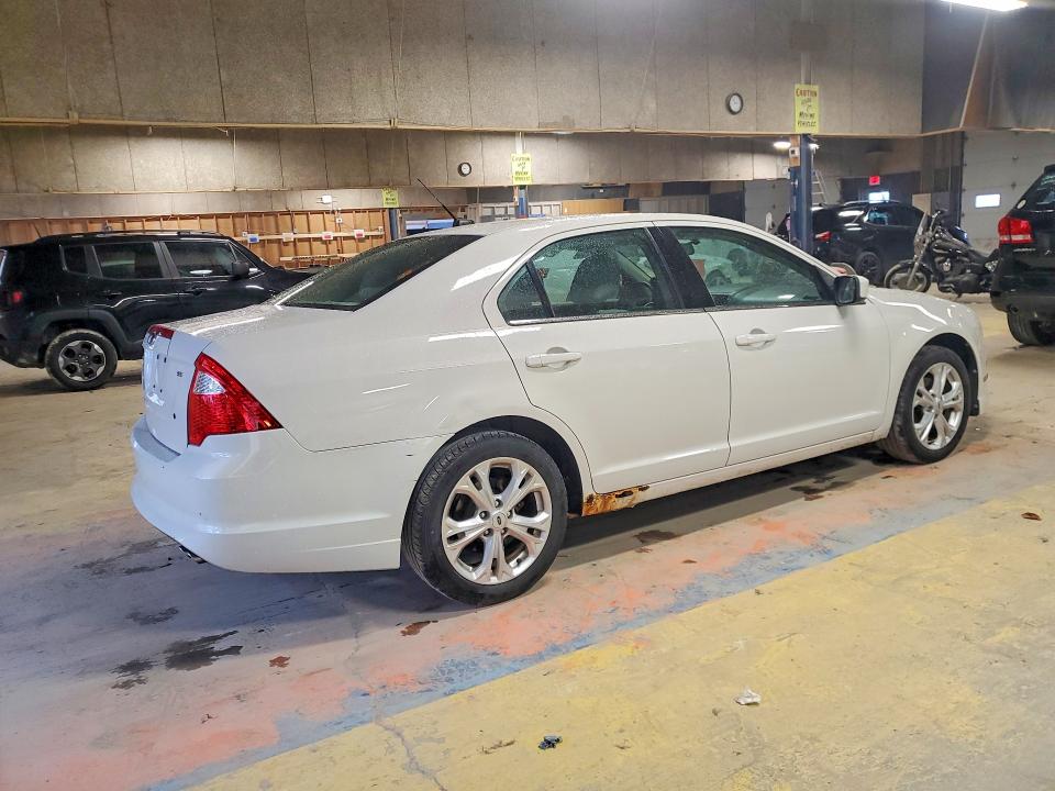48039546 :رقم المزاد ، 3FAHP0HAXCR268415 vin ، 2012 Ford Fusion مزاد بيع