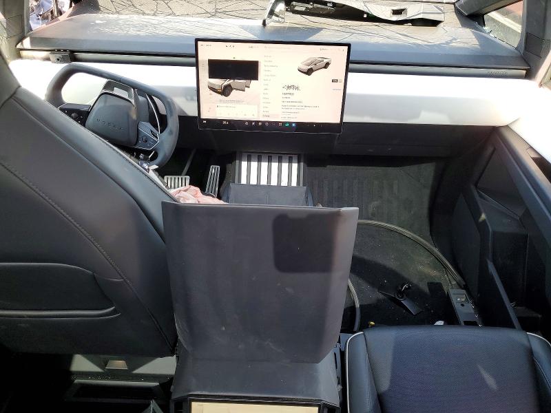 2024 Tesla Cybertruck მანქანა იყიდება აუქციონზე, vin: 7G2CEHED1RA038421, აუქციონის ნომერი: 51473656
