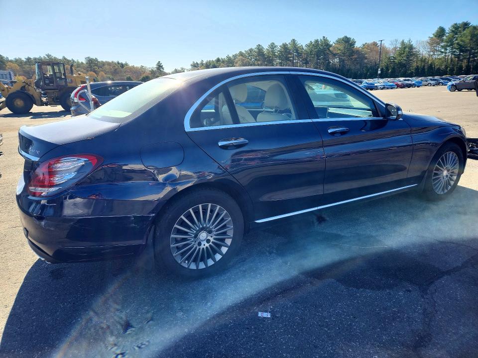 Продажа на аукционе авто 2015 Mercedes-benz C, vin: 55SWF4KB7FU006255, номер лота: 50709636