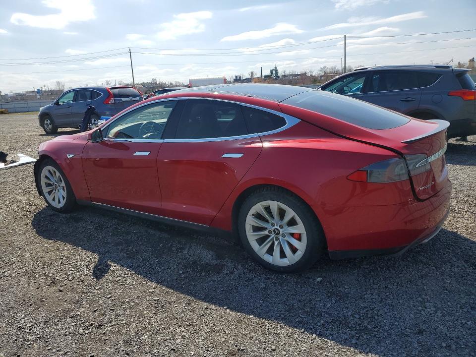 50271546 :رقم المزاد ، 5YJSA1H12EFP36519 vin ، 2014 Tesla Model S مزاد بيع