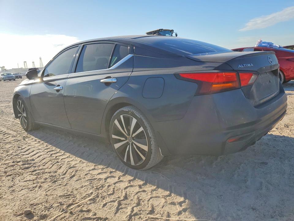 Продаж на аукціоні авто 2020 Nissan Altima, vin: 1N4BL4FV4LN304469, номер лоту: 49210026