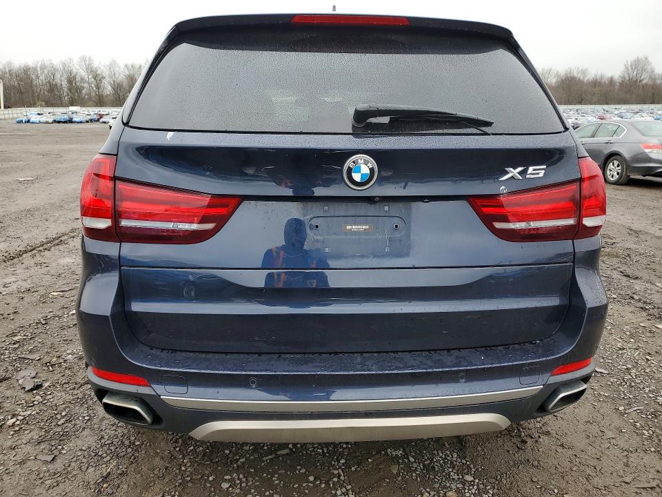 48083856 :رقم المزاد ، 5UXKR0C51J0X88826 vin ، 2018 Bmw X5 مزاد بيع