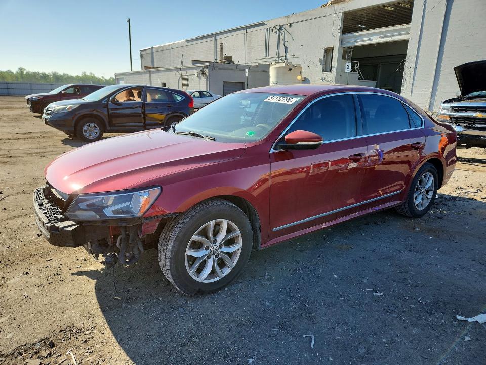 51112796 :رقم المزاد ، 1VWAT7A39HC025337 vin ، 2017 Volkswagen Passat مزاد بيع