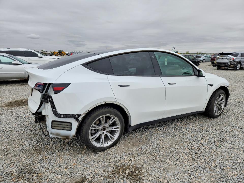 Продажа на аукционе авто 2021 Tesla Model Y, vin: 5YJYGAEE2MF172823, номер лота: 50677986