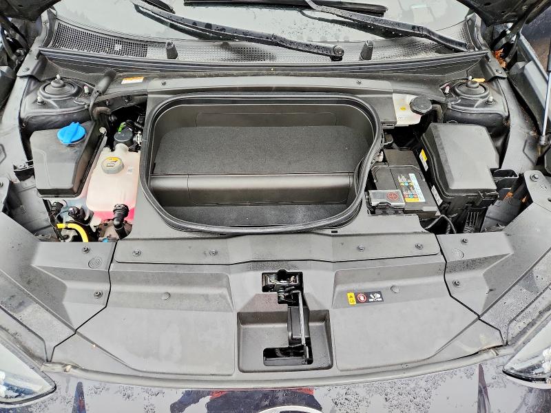 2025 Hyundai Ioniq 6 მანქანა იყიდება აუქციონზე, vin: KMHM34AA2SA091742, აუქციონის ნომერი: 49650016