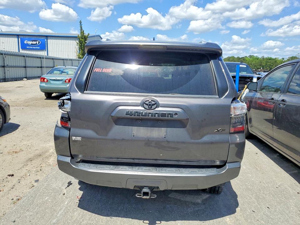 Продаж на аукціоні авто 2018 Toyota 4runner, vin: JTEZU5JR1J5171989, номер лоту: 49479666
