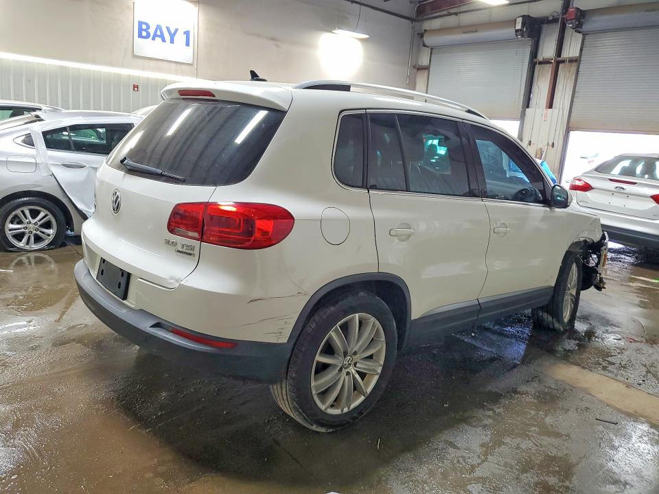 50671816 :رقم المزاد ، WVGBV7AX8DW548115 vin ، 2013 Volkswagen Tiguan مزاد بيع