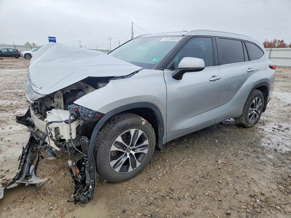 51306026 :رقم المزاد ، 5TDKDRBH4PS006377 vin ، 2023 Toyota Highlander مزاد بيع