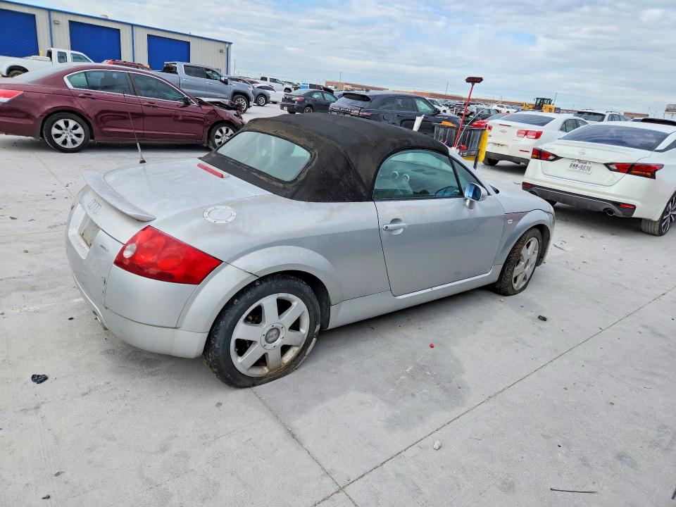 49124586 :رقم المزاد ، TRUUT28N911028899 vin ، 2001 Audi Tt مزاد بيع