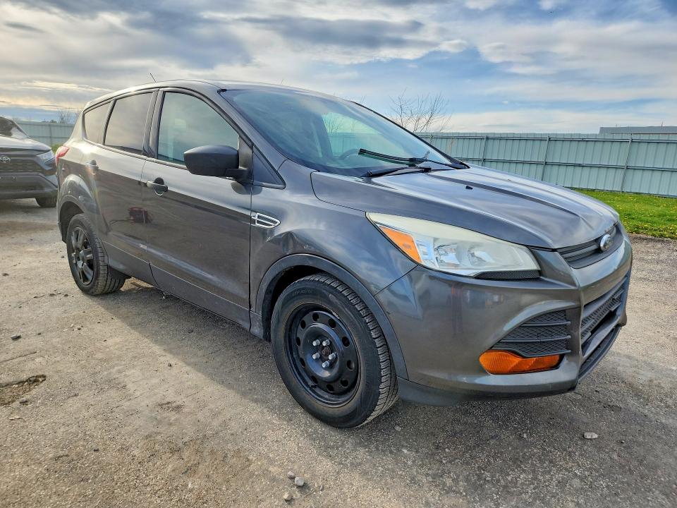 2016 Ford Escape მანქანა იყიდება აუქციონზე, vin: 1FMCU0F7XGUC83785, აუქციონის ნომერი: 51518736