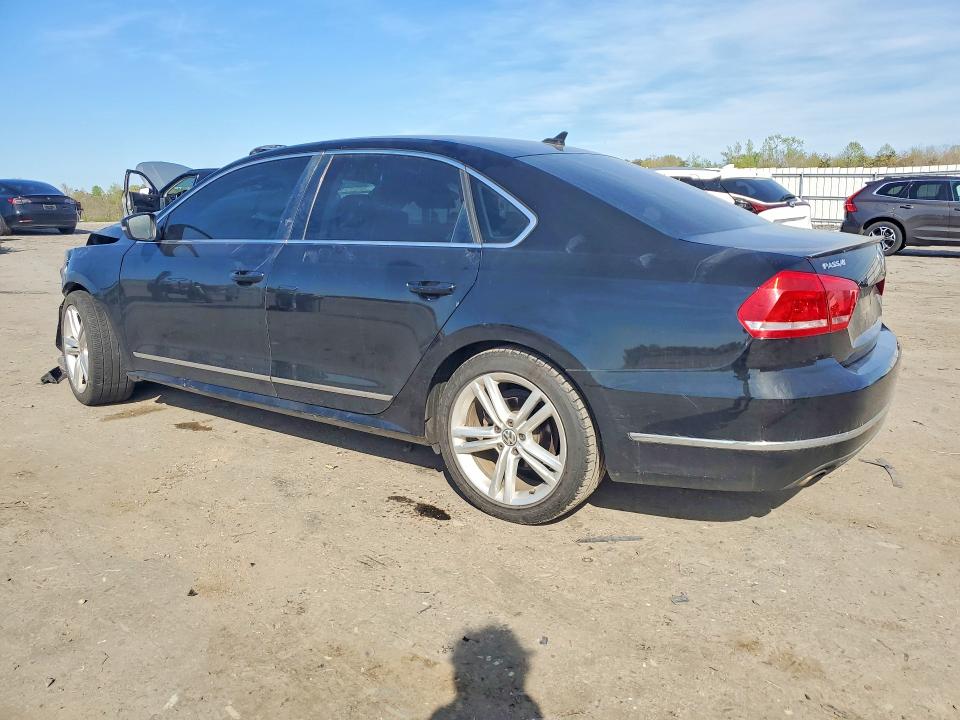 2014 Volkswagen Passat მანქანა იყიდება აუქციონზე, vin: 1VWCT7A34EC023614, აუქციონის ნომერი: 48916316