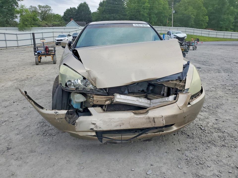 51611616 :رقم المزاد ، 1HGCM56875A105715 vin ، 2005 Honda Accord مزاد بيع