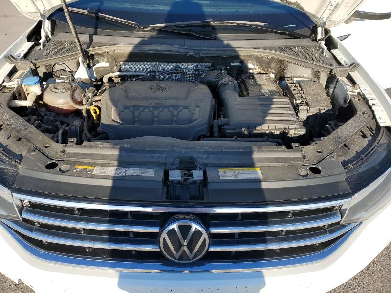 50075276 :رقم المزاد ، 3VV2B7AX6NM038992 vin ، 2022 Volkswagen Tiguan مزاد بيع