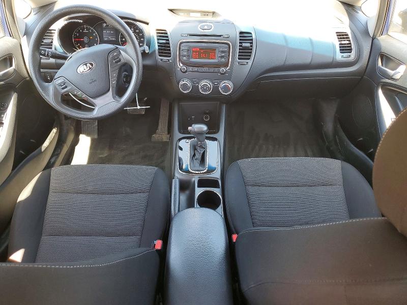 51180686 :رقم المزاد ، 3KPFK4A72HE158866 vin ، 2017 Kia Forte مزاد بيع
