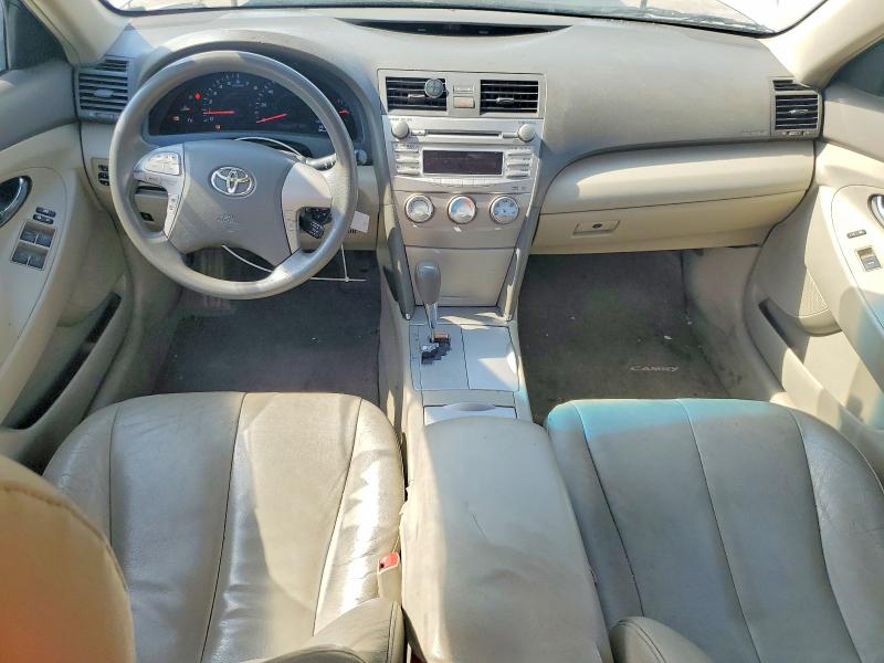 50572826 :رقم المزاد ، 4T1BF3EK9BU637852 vin ، 2011 Toyota Camry مزاد بيع