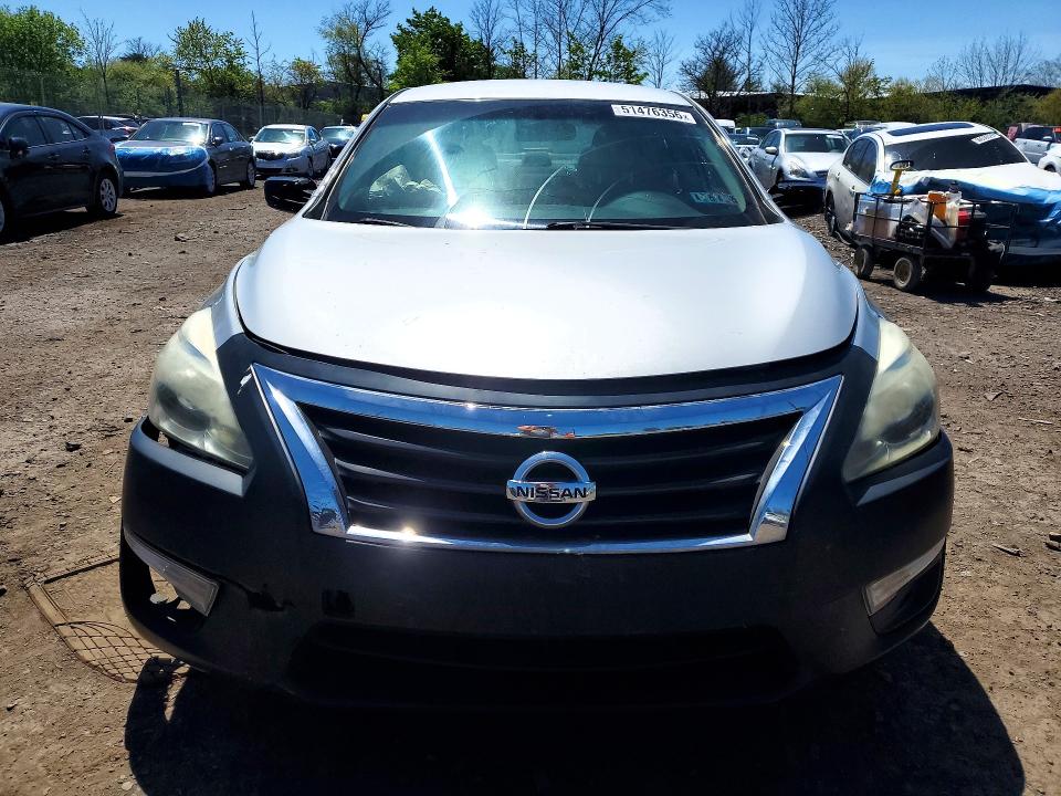 2013 Nissan Altima მანქანა იყიდება აუქციონზე, vin: 1N4AL3AP8DC284979, აუქციონის ნომერი: 51476356