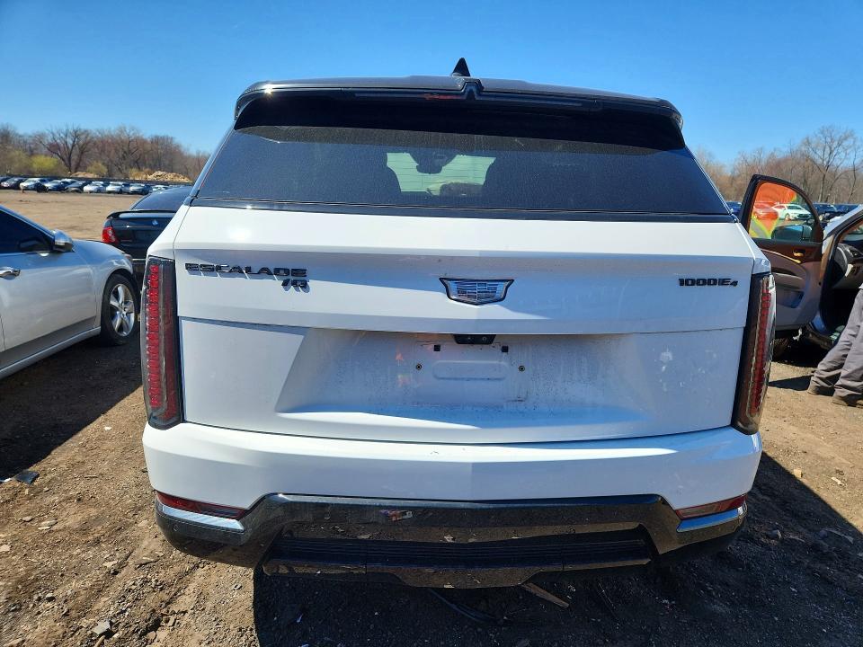 Продажа на аукционе авто 2025 Cadillac Escalade Iq, vin: 1GYTEFKL8SU104993, номер лота: 48931526