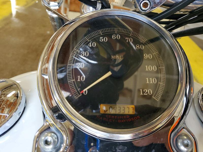 51995576 :رقم المزاد ، 1HD1GEV144K324947 vin ، 2004 Harley-davidson Fxdwg مزاد بيع