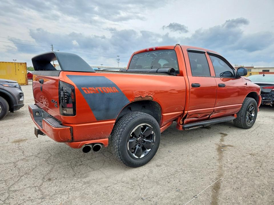 2005 Dodge Ram 1500 მანქანა იყიდება აუქციონზე, vin: 1D7HU18D85J633132, აუქციონის ნომერი: 49716836