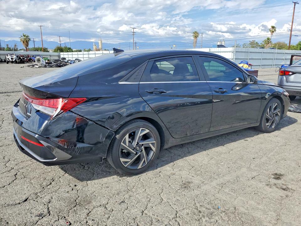 2024 Hyundai Elantra მანქანა იყიდება აუქციონზე, vin: KMHLP4DG9RU677251, აუქციონის ნომერი: 49296766