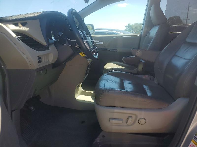 Продаж на аукціоні авто 2019 Toyota Sienna, vin: 5TDYZ3DC4KS993128, номер лоту: 49937916