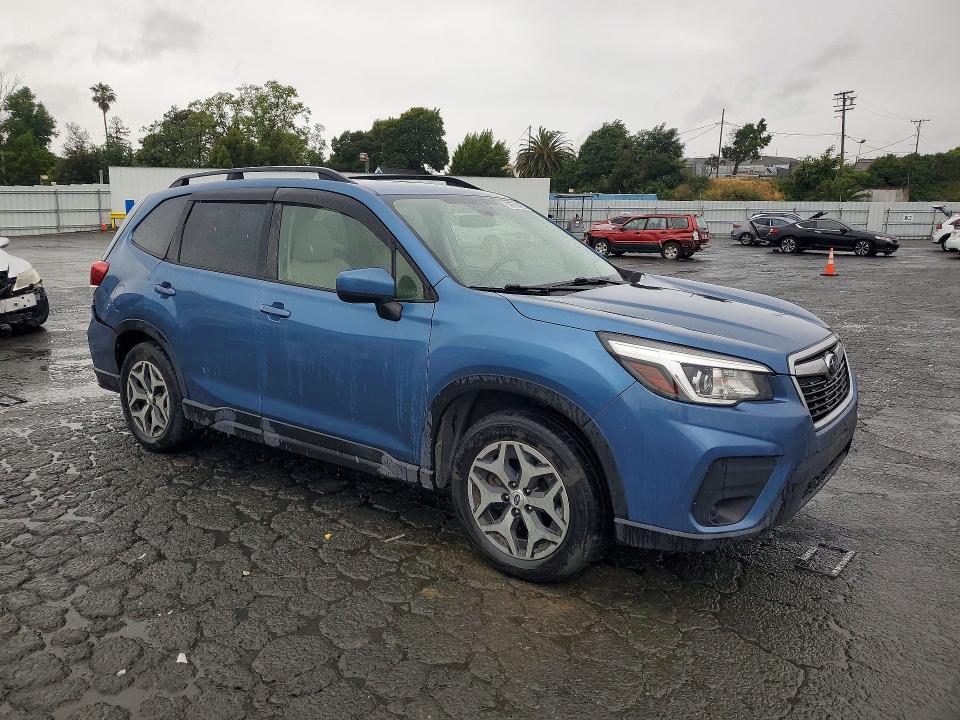 2020 Subaru Forester მანქანა იყიდება აუქციონზე, vin: JF2SKAGC7LH554068, აუქციონის ნომერი: 50679496