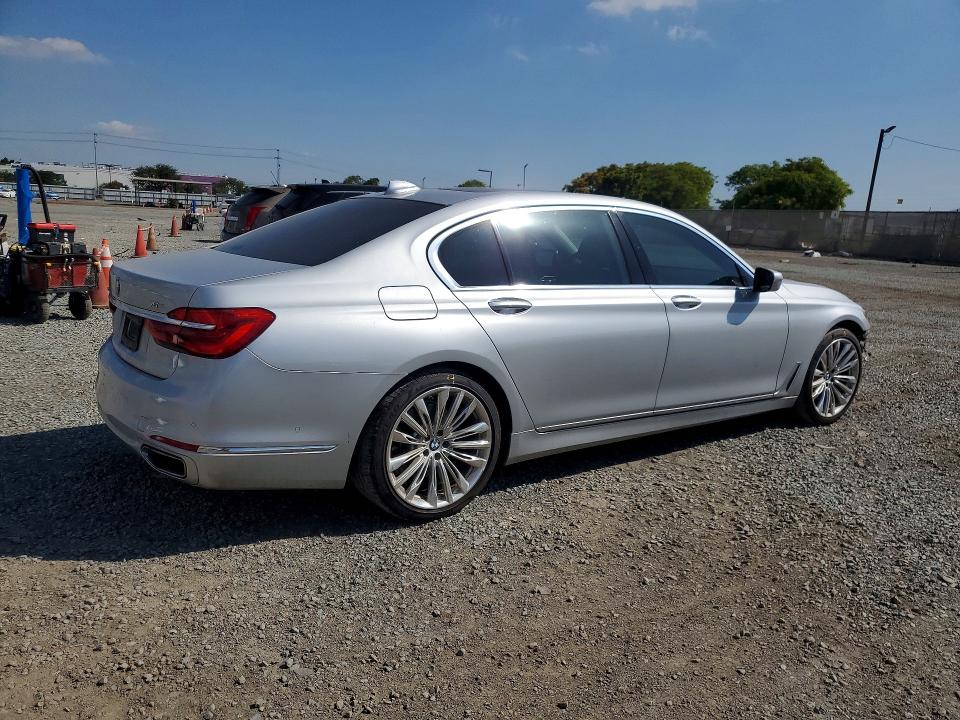 Продаж на аукціоні авто 2017 Bmw 750, vin: WBA7F0C52HGM21173, номер лоту: 50762546