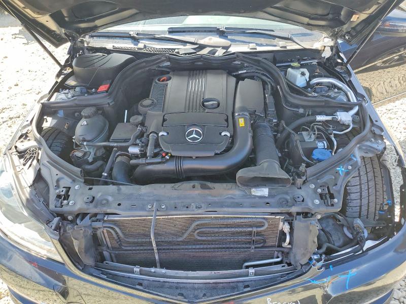 Продажа на аукционе авто 2013 Mercedes-benz C, vin: WDDGF4HBXDA788205, номер лота: 49418316