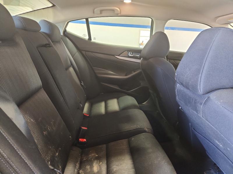 51063616 :رقم المزاد ، 1N4AA6APXHC448813 vin ، 2017 Nissan Maxima مزاد بيع