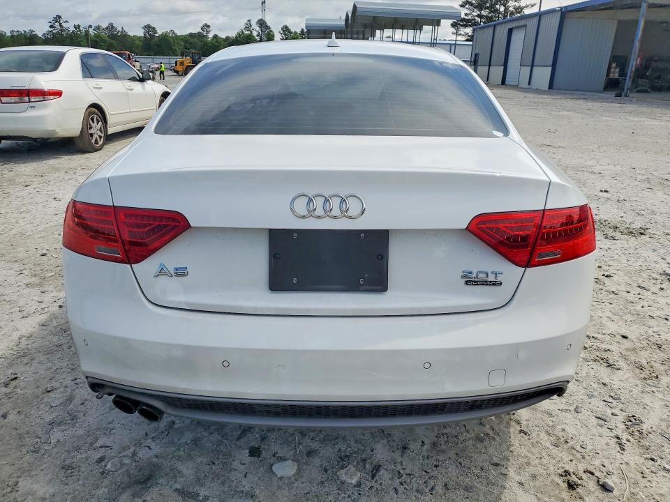 2015 Audi A5 მანქანა იყიდება აუქციონზე, vin: WAUMFAFR9FA057616, აუქციონის ნომერი: 51682516