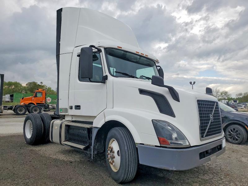 Aukcja sprzedaży 2016 Volvo Vnl, vin: 4V4N39TG0GN965646, numer aukcji: 46209546