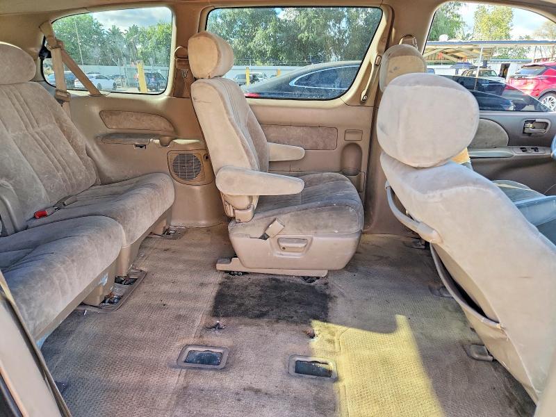 Продажа на аукционе авто 2000 Toyota Sienna, vin: 4T3ZF13C6YU263103, номер лота: 49473586