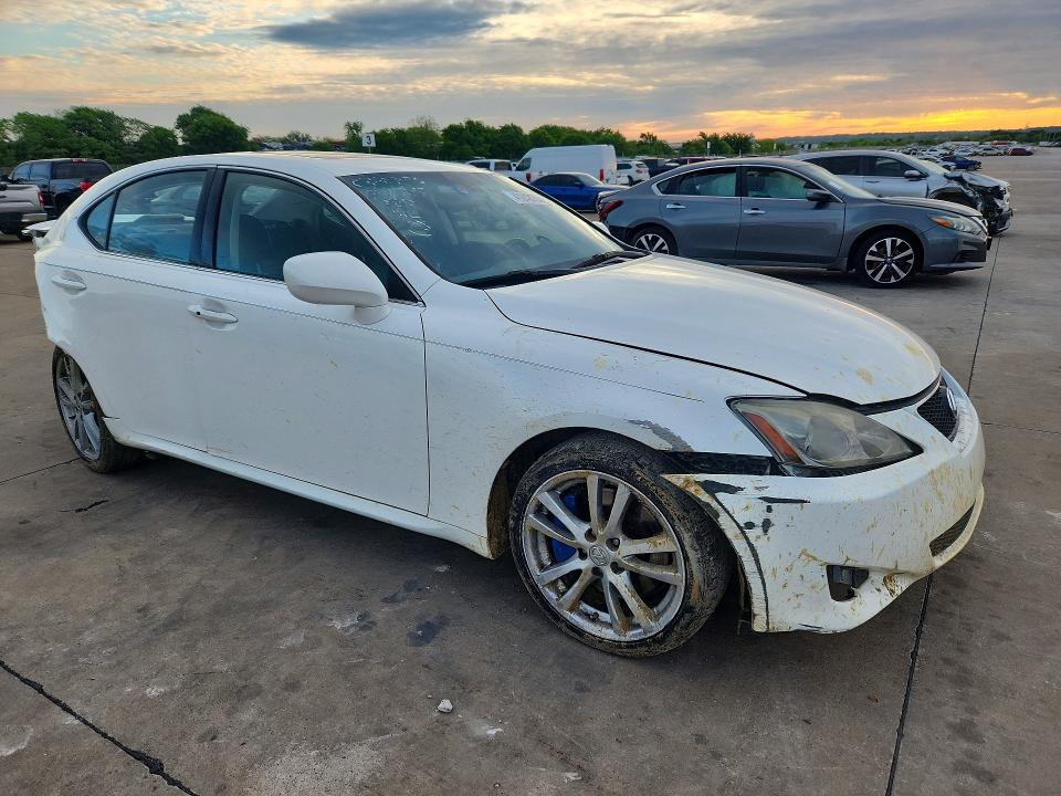 Продажа на аукционе авто 2006 Lexus Is, vin: JTHBE262762006873, номер лота: 49242056